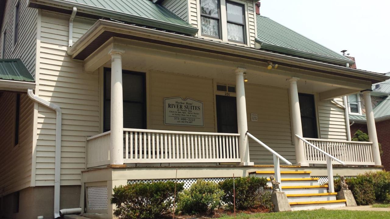 Harbor Haus Inn & Suites 赫曼 外观 照片