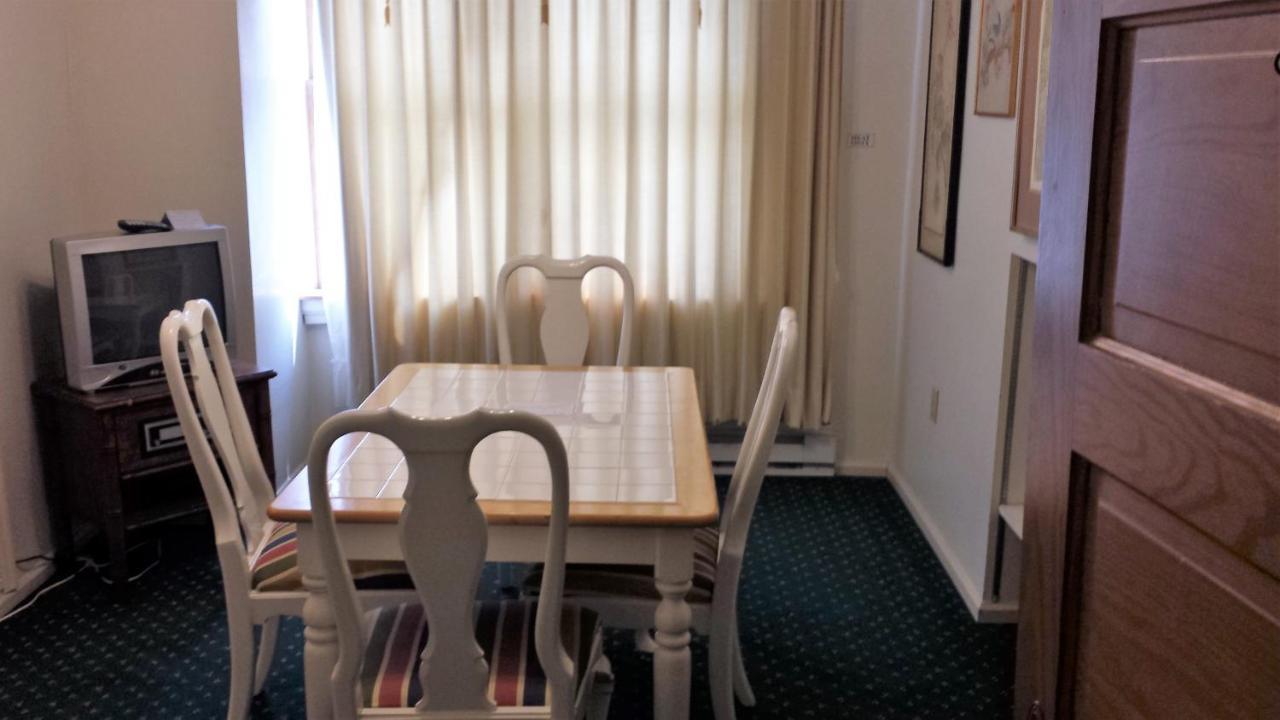 Harbor Haus Inn & Suites 赫曼 外观 照片